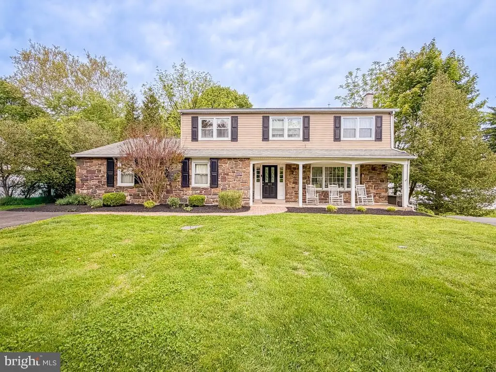 995 Newtown Richboro Rd, Newtown, PA 18940 - #1