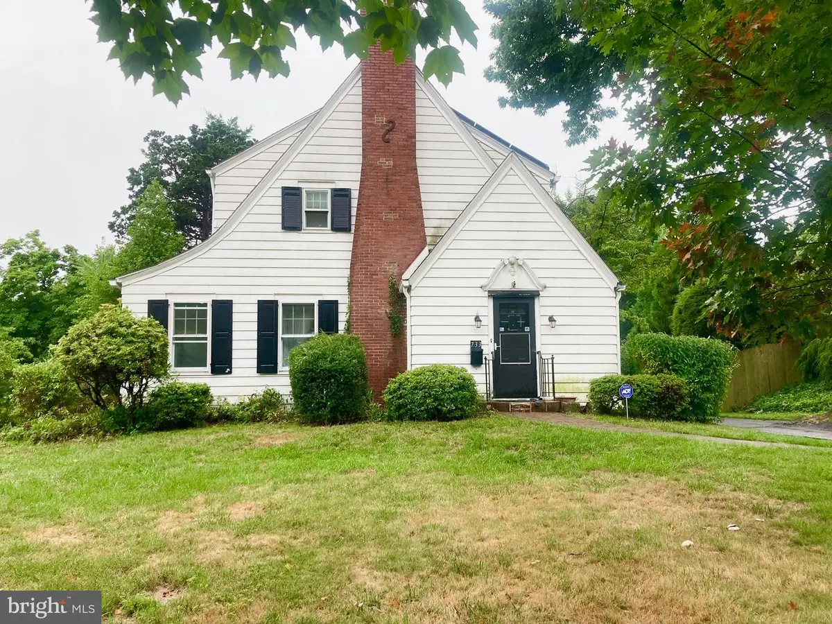 733 N Pennsylvania Ave, Yardley, PA 19067 - #1