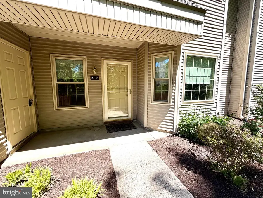 3705 Waltham Ct, Yardley, PA 19067 - #2