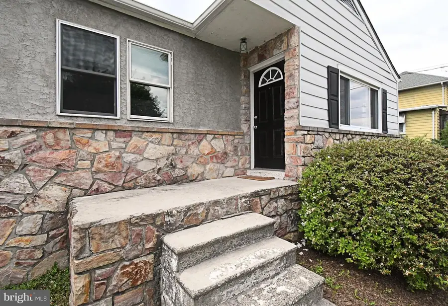 50 Trumbauersville Rd, Quakertown, PA 18951 - #3