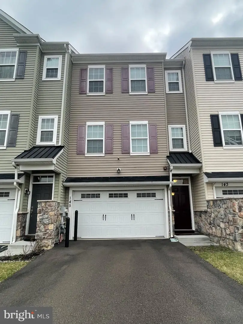 145 Mercer Ct, Fairless Hills, PA 19030 - #1