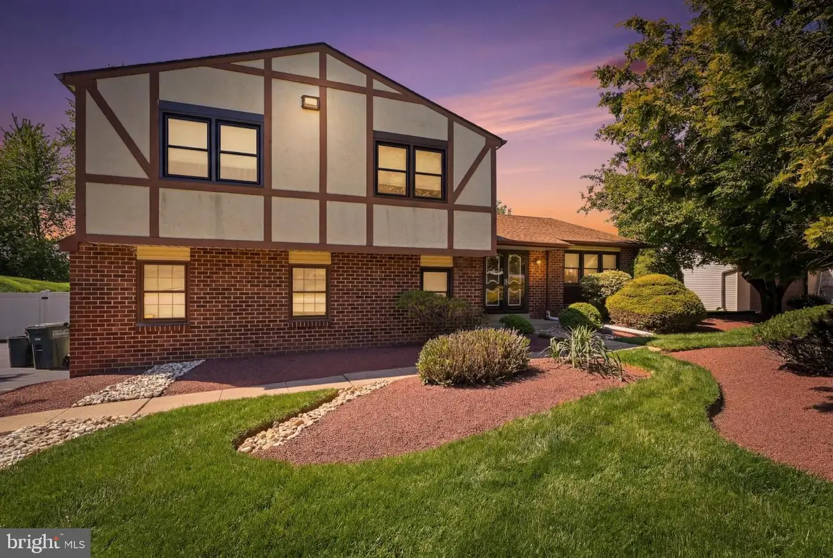 49 Misty Meadow Dr, Richboro, PA 18954 - #1