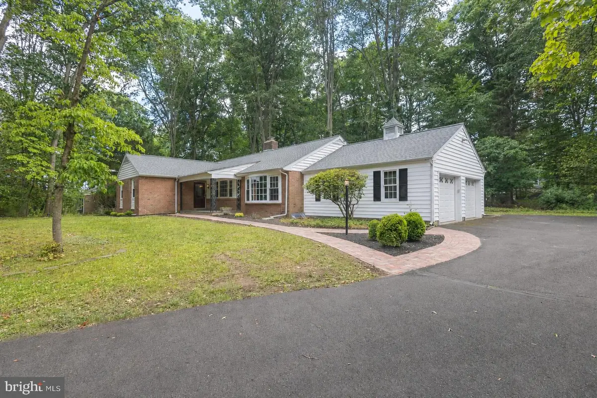 53 Sandywood Dr, Doylestown, PA 18901 - #1