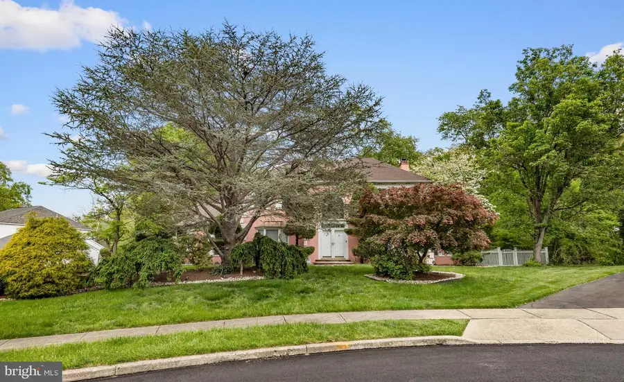 1007 Fawn Dr, Southampton, PA 18966 - #3