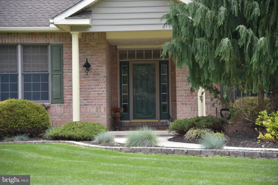 1084 Old School Rd, Quakertown, PA 18951 - #2