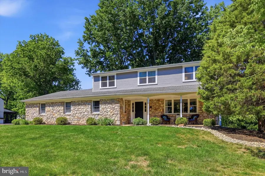 1324 University Dr, Yardley, PA 19067 - #2