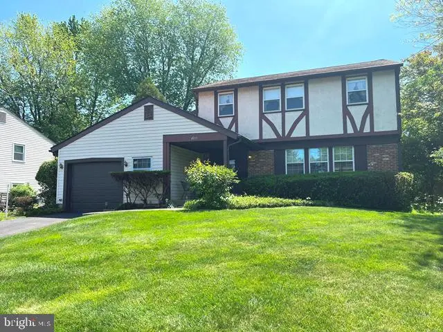1055 Brennan Dr, Warminster, PA 18974 - #1