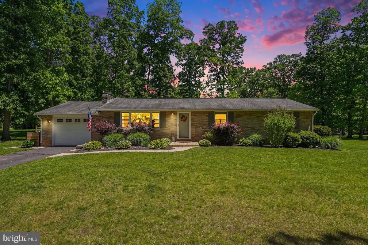 621 Elephant Rd, Perkasie, PA 18944 - #1