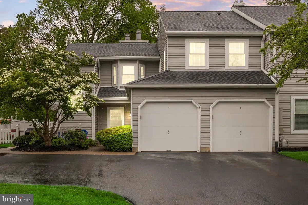 679-a Rose Hollow Dr, Yardley, PA 19067 - #1