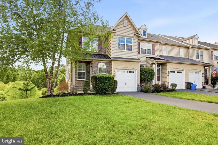 3208 Brookside Dr, Furlong, PA 18925 - #2