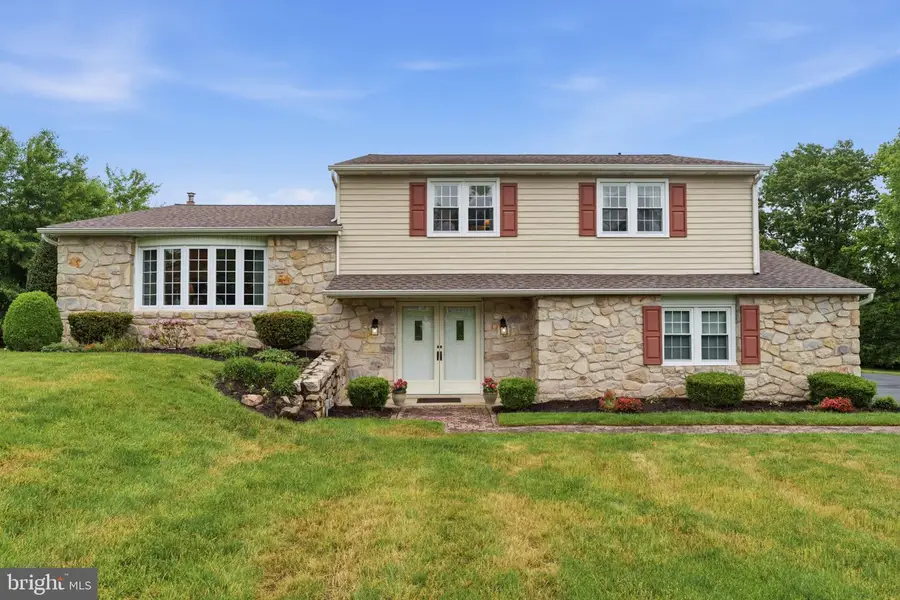 64 Windmill Dr, Southampton, PA 18966 - #2
