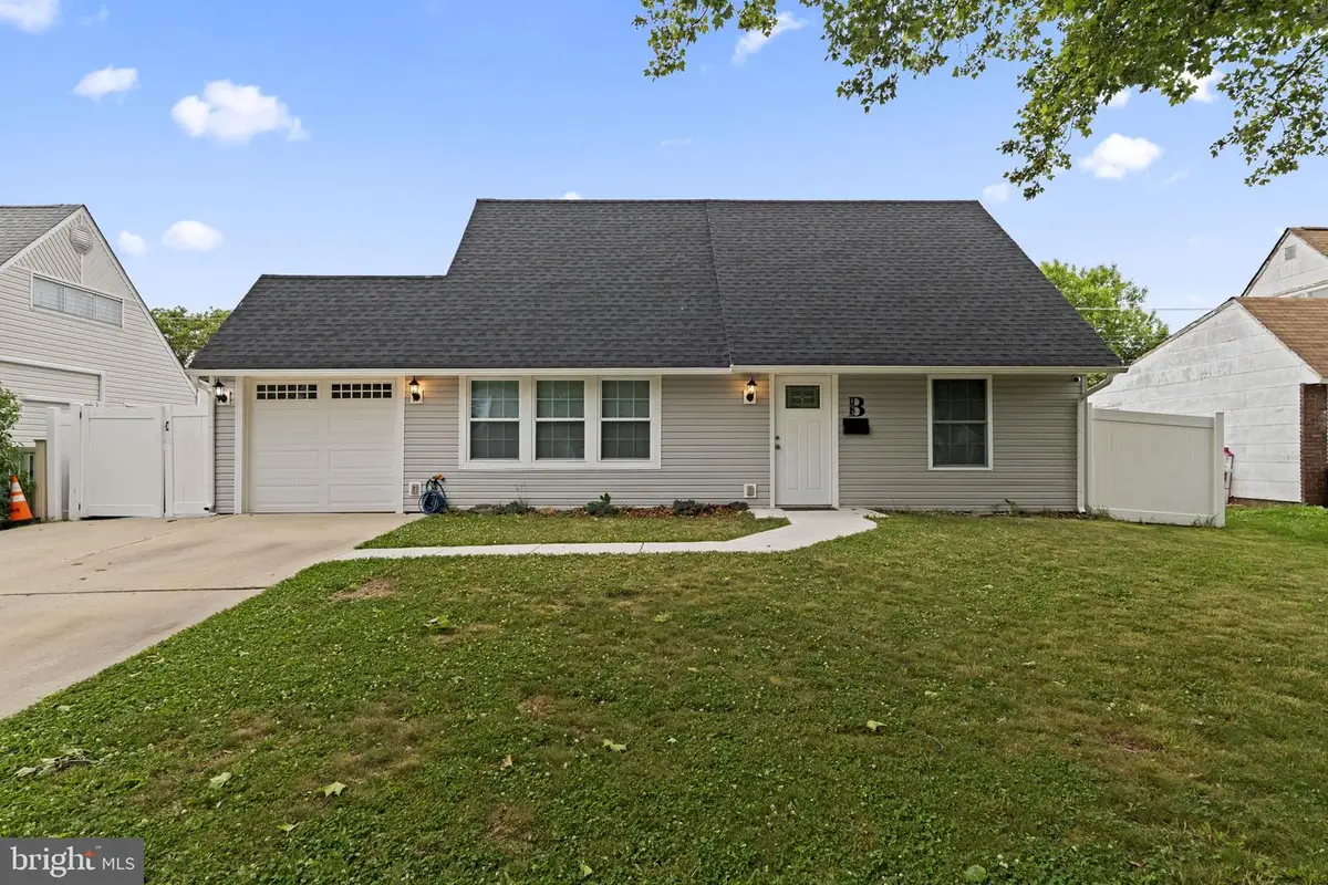 193 Kenwood Dr S #s, Levittown, PA 19055 - #1