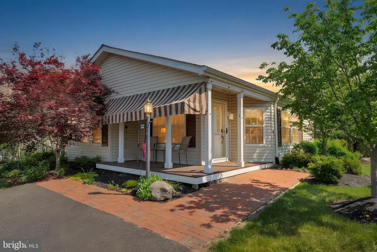 222 Thrush Cir, New Hope, PA 18938 - #1