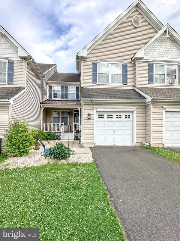 24 Brewster Dr, WARMINSTER, PA 18974
