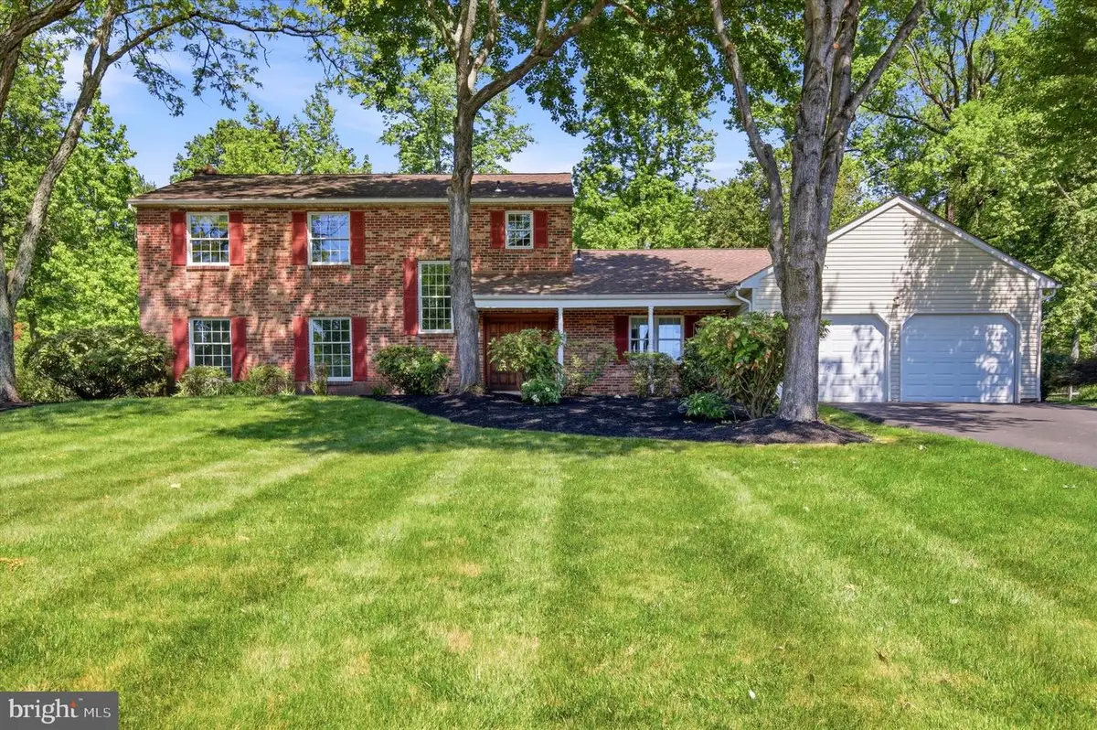 15 Brookdale Dr, Doylestown, PA 18901 - #1