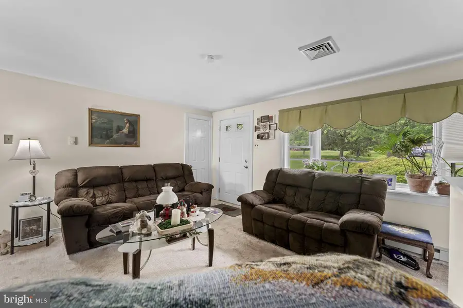 421 E Reliance Rd, Telford, PA 18969 - #3