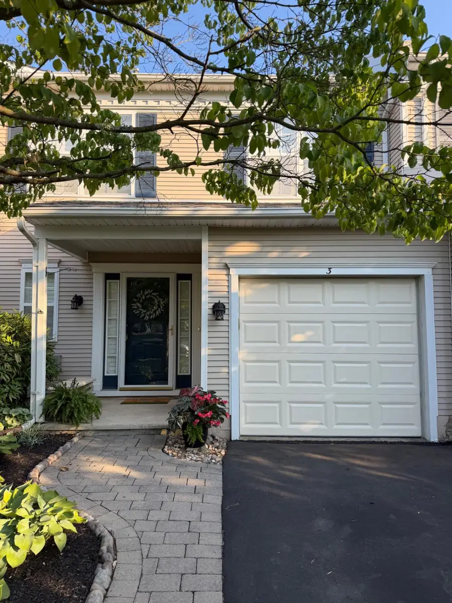 3 Camellia Ct, Newtown, PA 18940 - #3