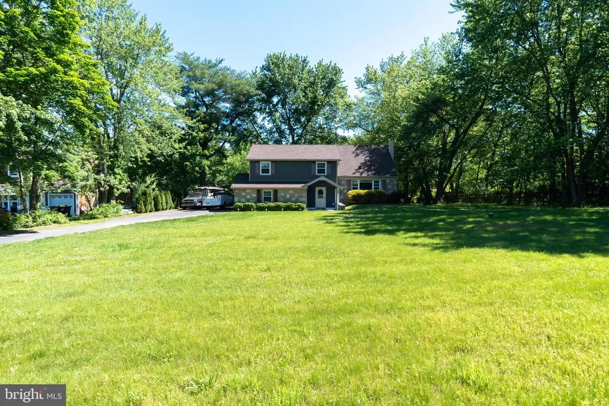 3031 Bristol Rd, Warrington, PA 18976 - #1