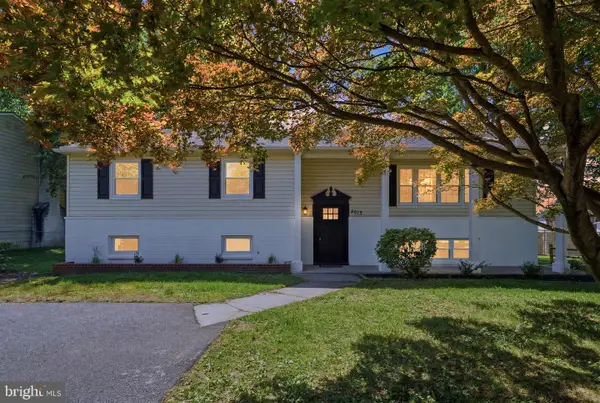 2815 Atlantic Ave, BENSALEM, PA 19020