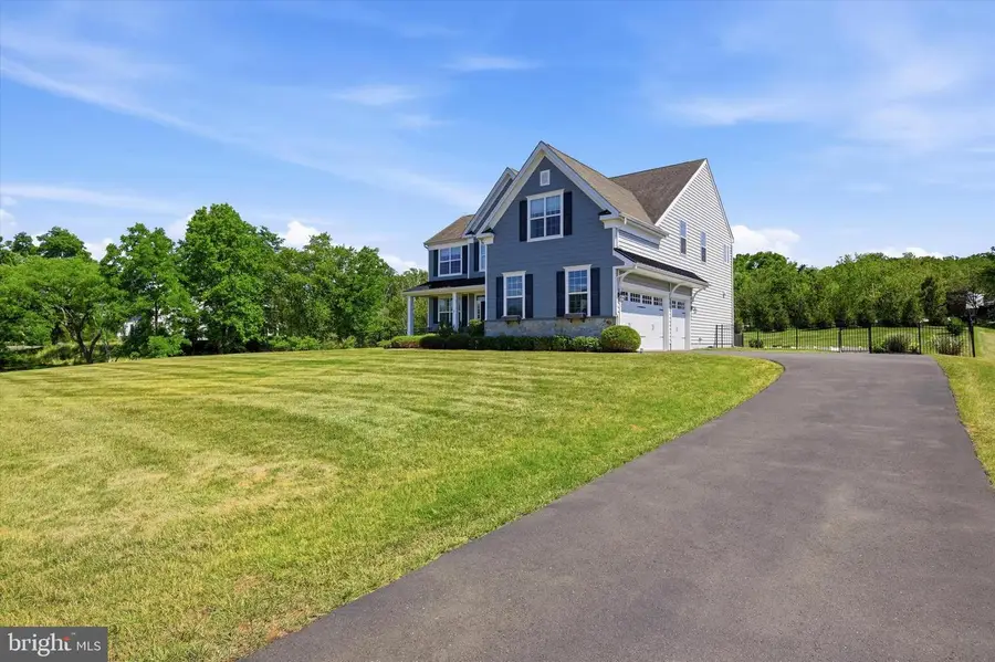 1 Bennett Ln, Newtown, PA 18940 - #2