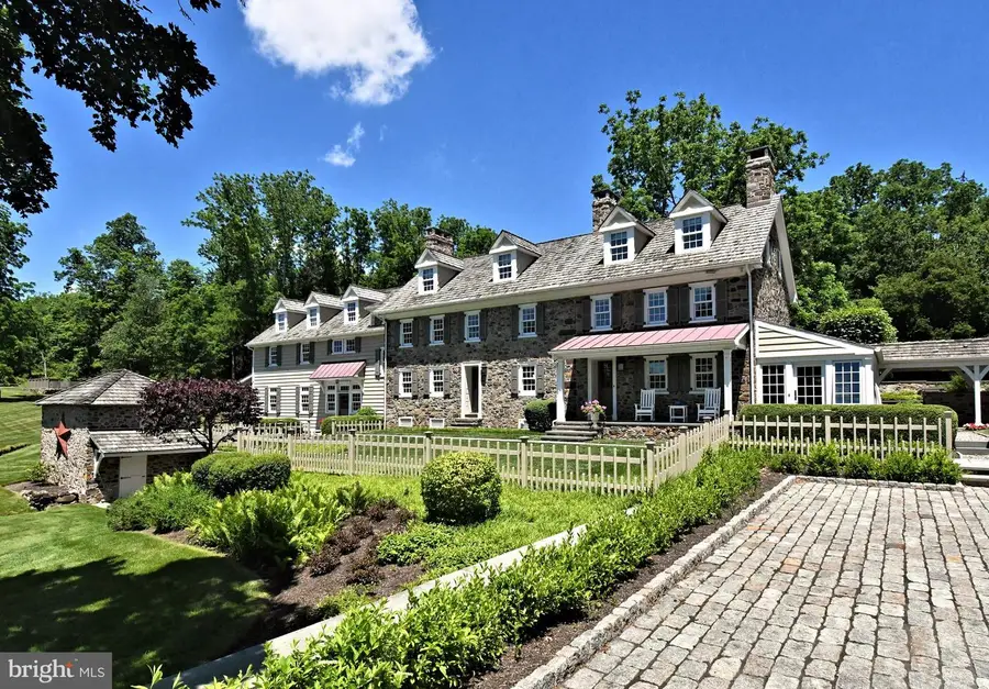 465 Pineville Rd, Newtown, PA 18940 - #2