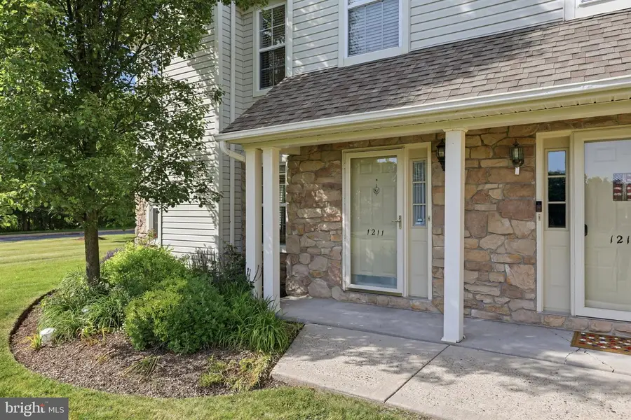 1211 Denby Ct, Quakertown, PA 18951 - #2