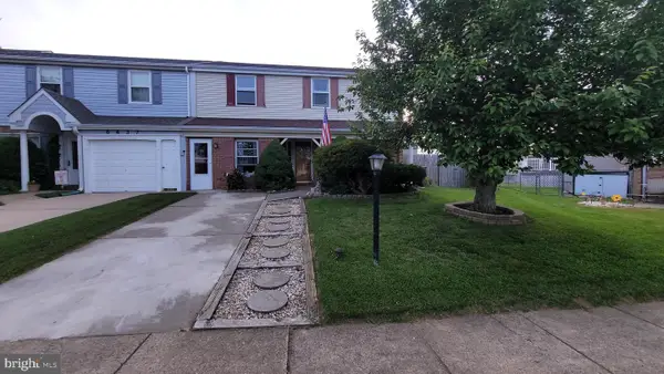6433 Lenox Ct, BENSALEM, PA 19020