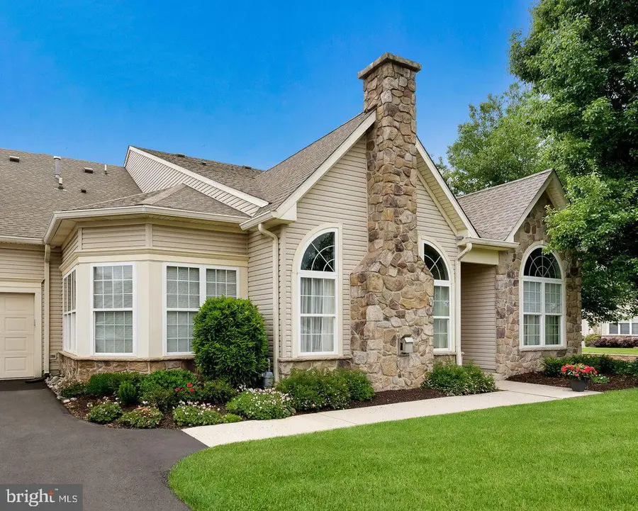 26 Shady Brook Dr, Langhorne, PA 19047 - #3