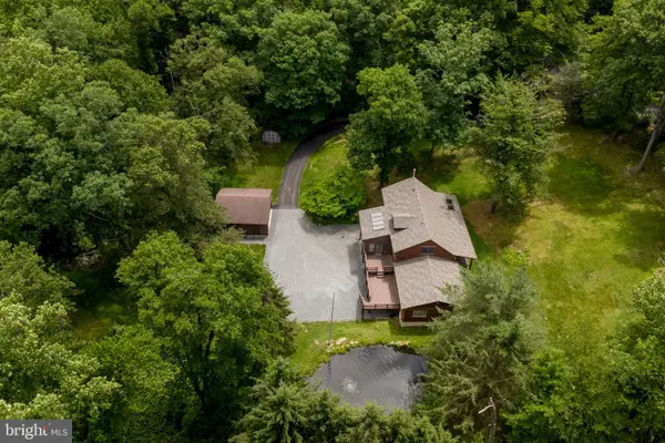 3591 Dogwood Ln, RIEGELSVILLE, PA 18077
