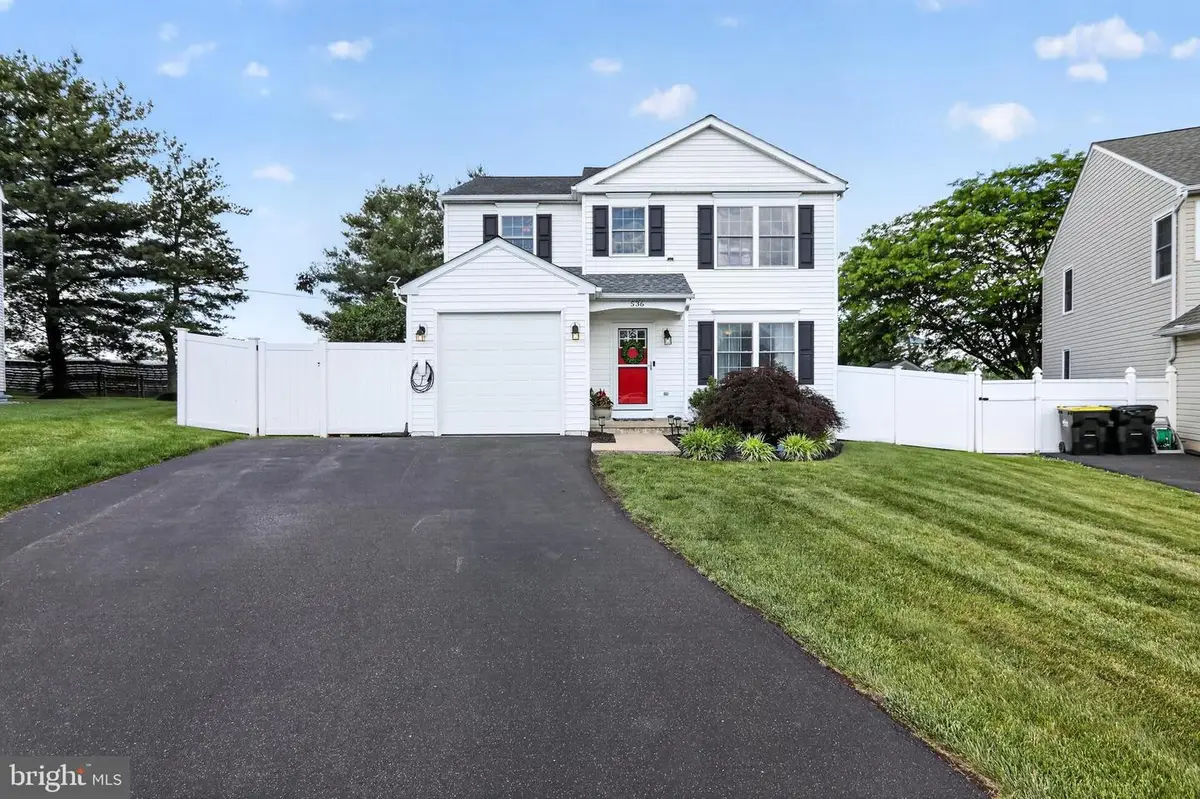 536 Whitford Cir, Telford, PA 18969 - #1