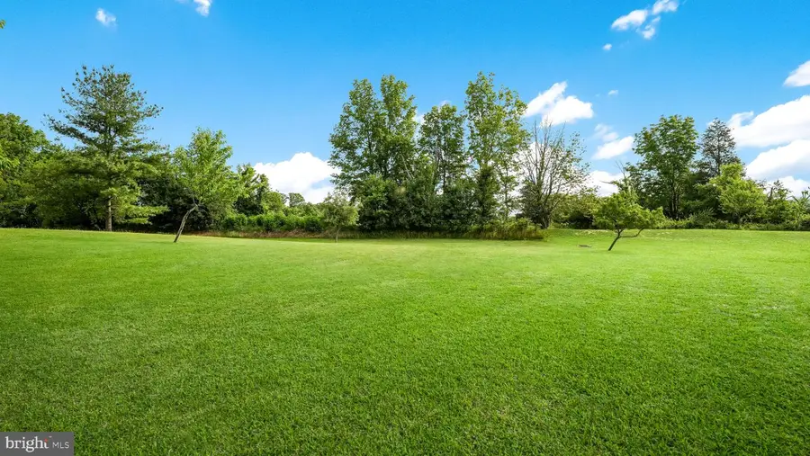 1491 Coralberry Ct, Jamison, PA 18929 - #2