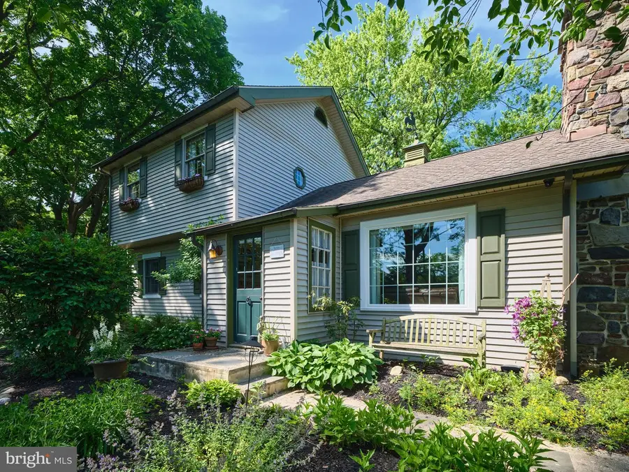 1490 River Rd, Upper Black Eddy, PA 18972 - #2