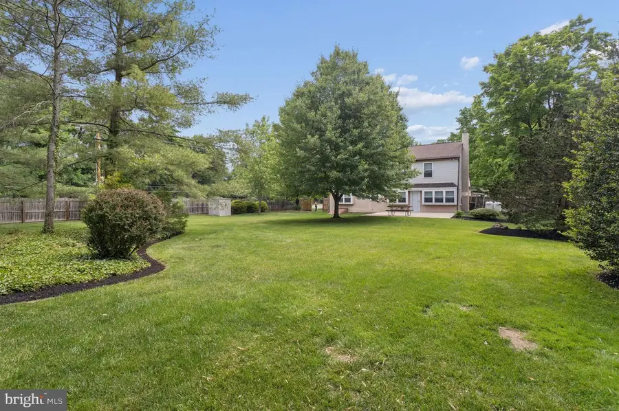 1297 Quarry Commons Dr, Yardley, PA 19067 - #3