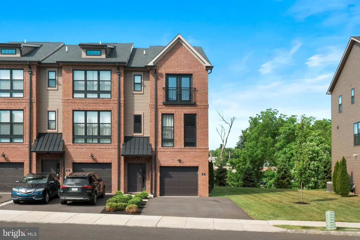 14 Diana Ln, Feasterville Trevose, PA 19053 - #1