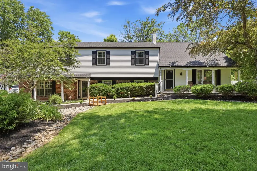 111 Richard Dr, Chalfont, PA 18914 - #2