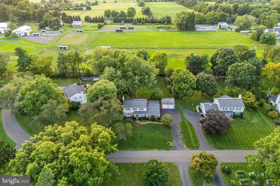 47 Valley View Dr, Fountainville, PA 18923 - #2