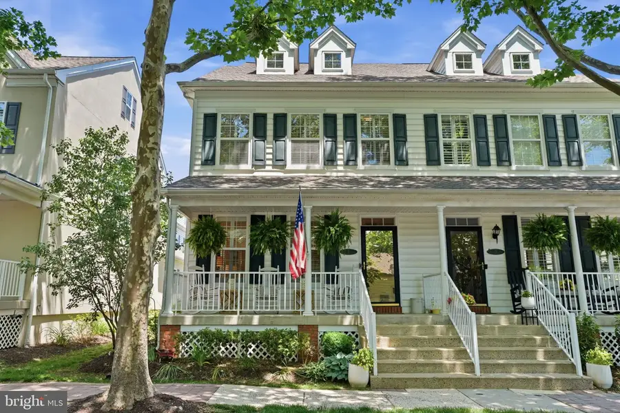 5 Woodbridge Dr, Doylestown, PA 18901 - #2