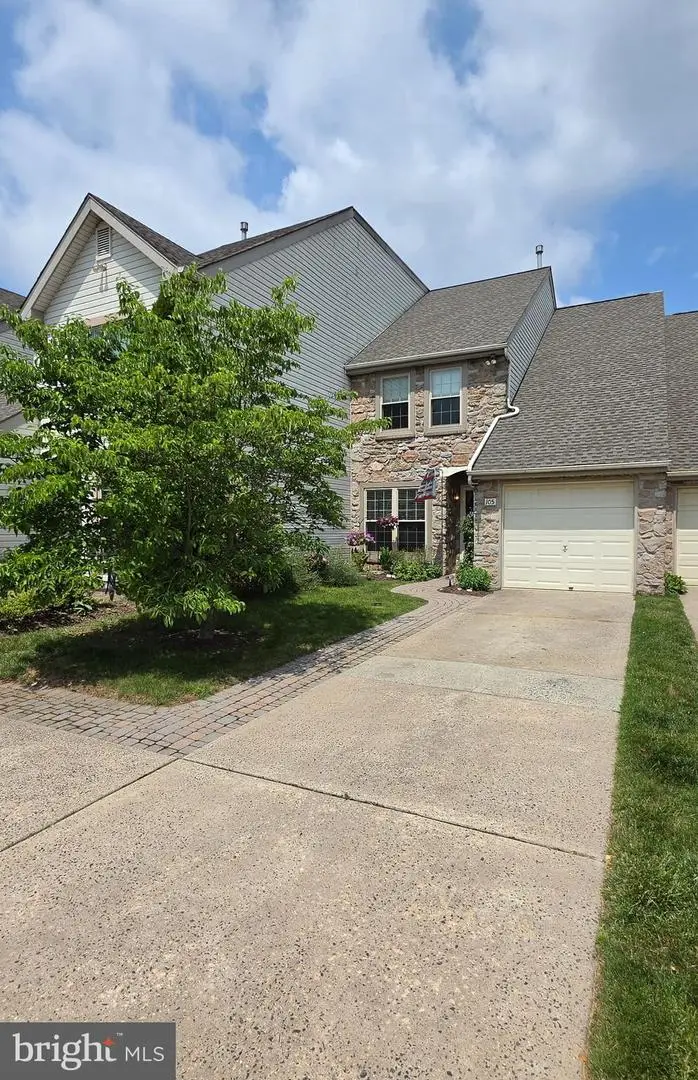 105 Larkspur Ct, Chalfont, PA 18914 - #2