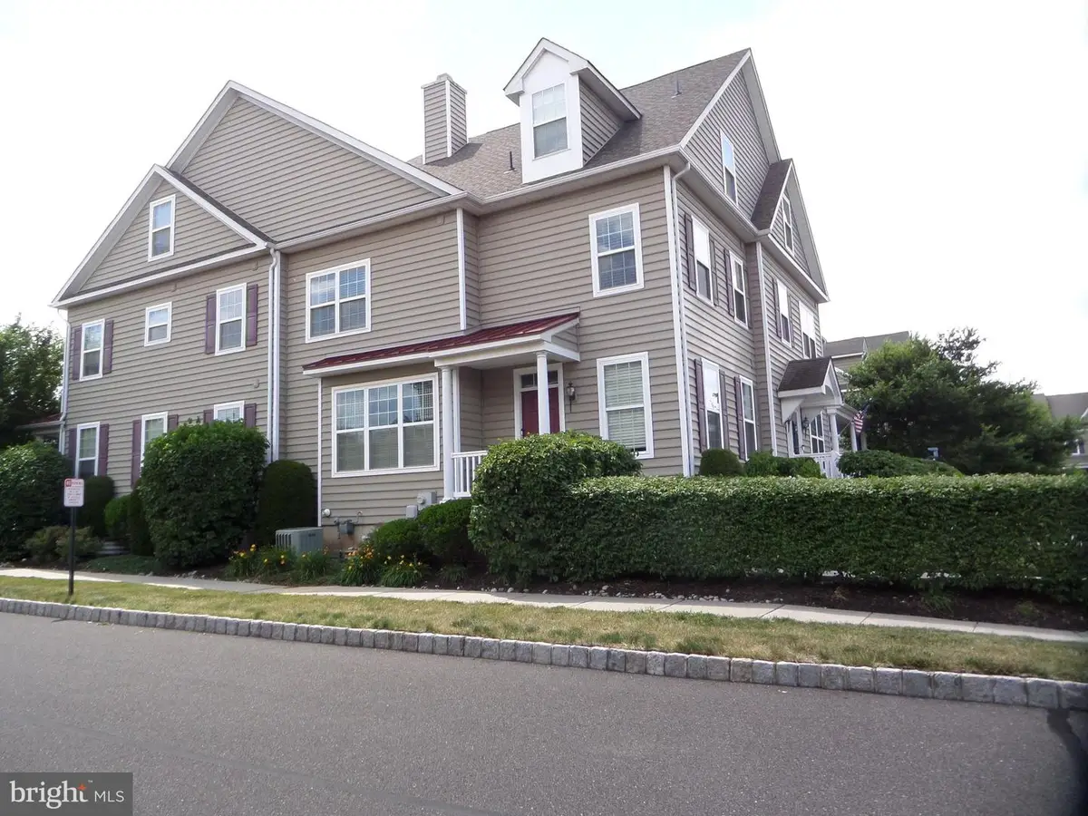 321 Katie Ln, Perkasie, PA 18944 - #1
