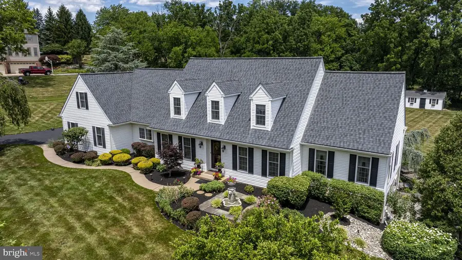 4717 Essex Dr, Doylestown, PA 18902 - #2