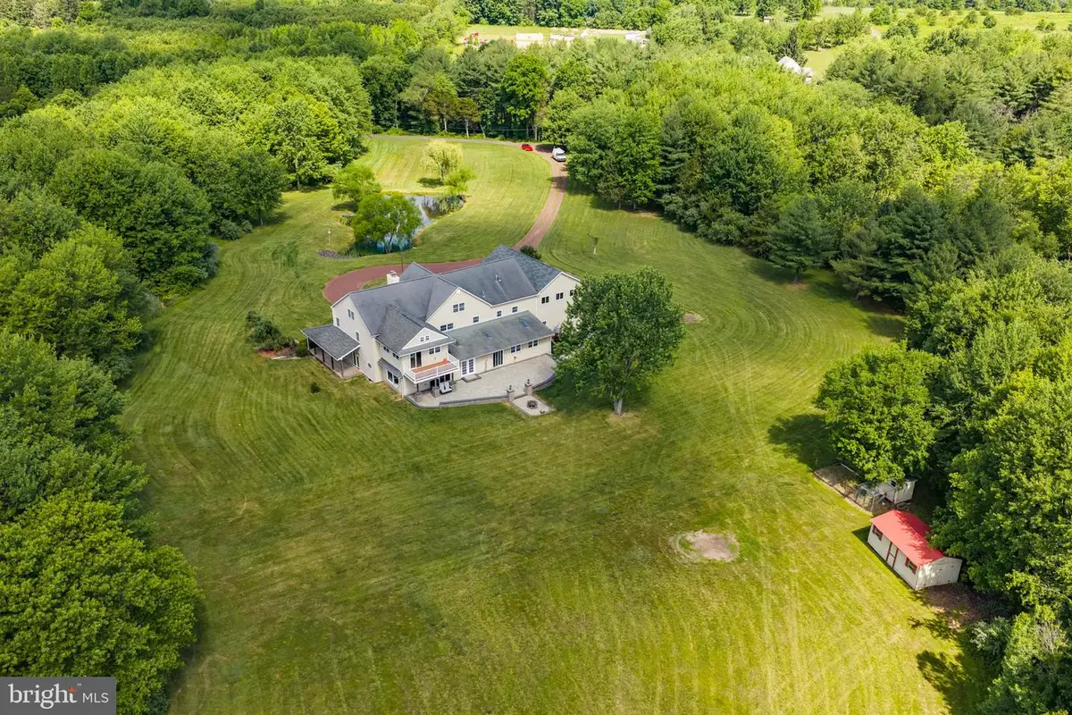 715 Bucks Rd, Perkasie, PA 18944 - #1