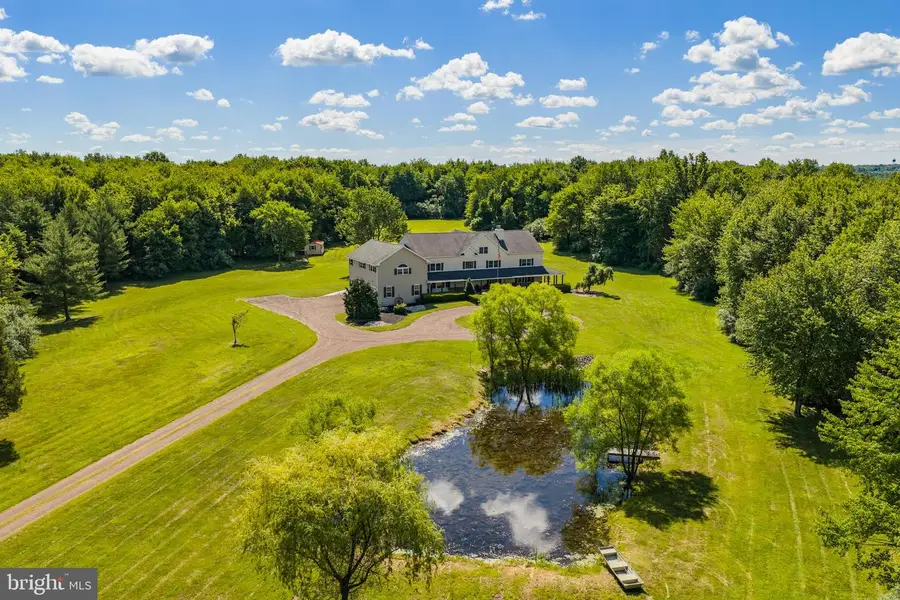 715 Bucks Rd, Perkasie, PA 18944 - #2