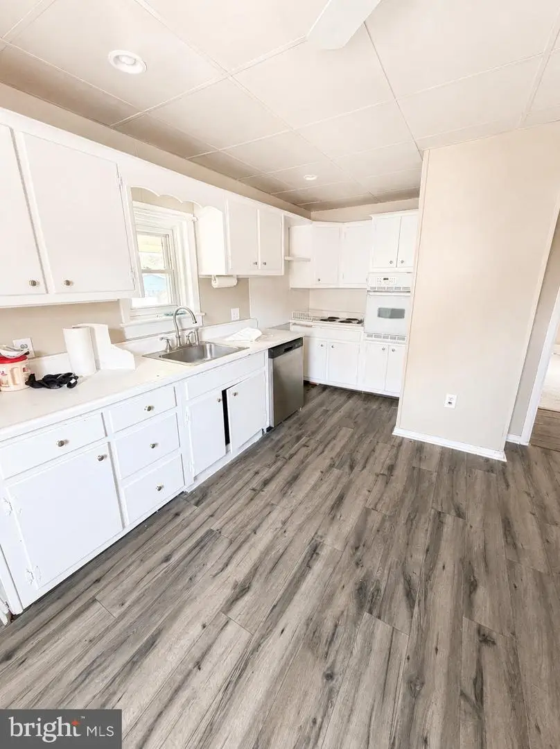 7015 Radcliffe St, Bristol, PA 19007 - #2