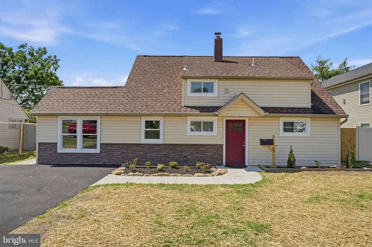 75 Ivy Hill Rd, Levittown, PA 19057 - #1