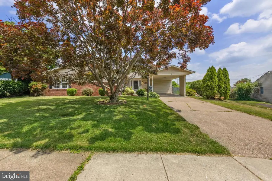 8 Marigold Cir, Levittown, PA 19054 - #3
