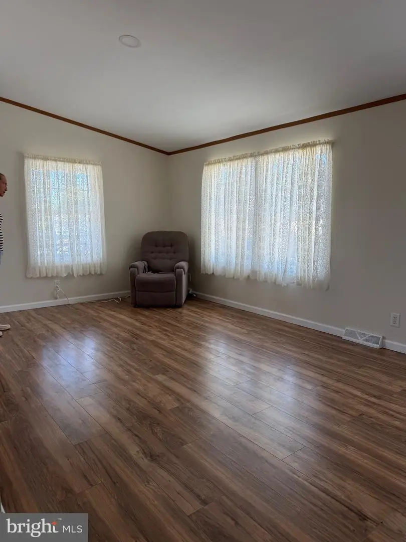 3421 Rose Ave, Feasterville Trevose, PA 19053 - #3