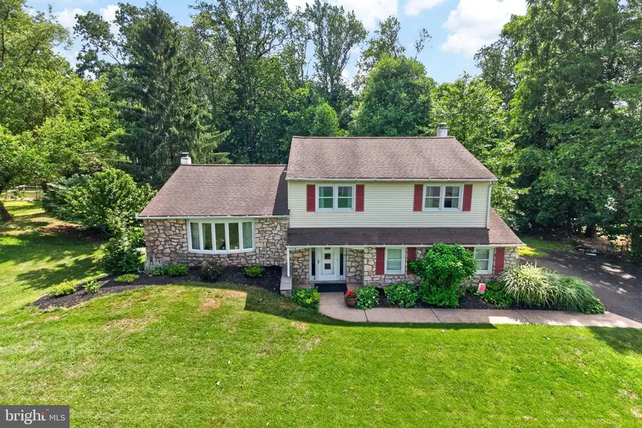 4 Far View Rd, Chalfont, PA 18914 - #2