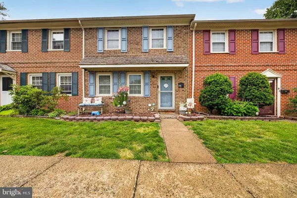 85 Stonegate Vlg, QUAKERTOWN, PA 18951