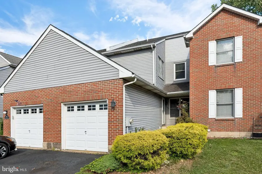 549 Princeton Ct, Bensalem, PA 19020 - #2