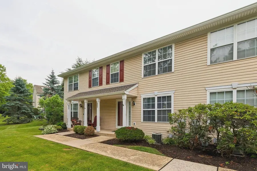 5007 Rebecca Fell Dr, Doylestown, PA 18902 - #2